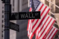 Wall Street futures mixed ahead of crucial US jobs data and looming tariff deadline